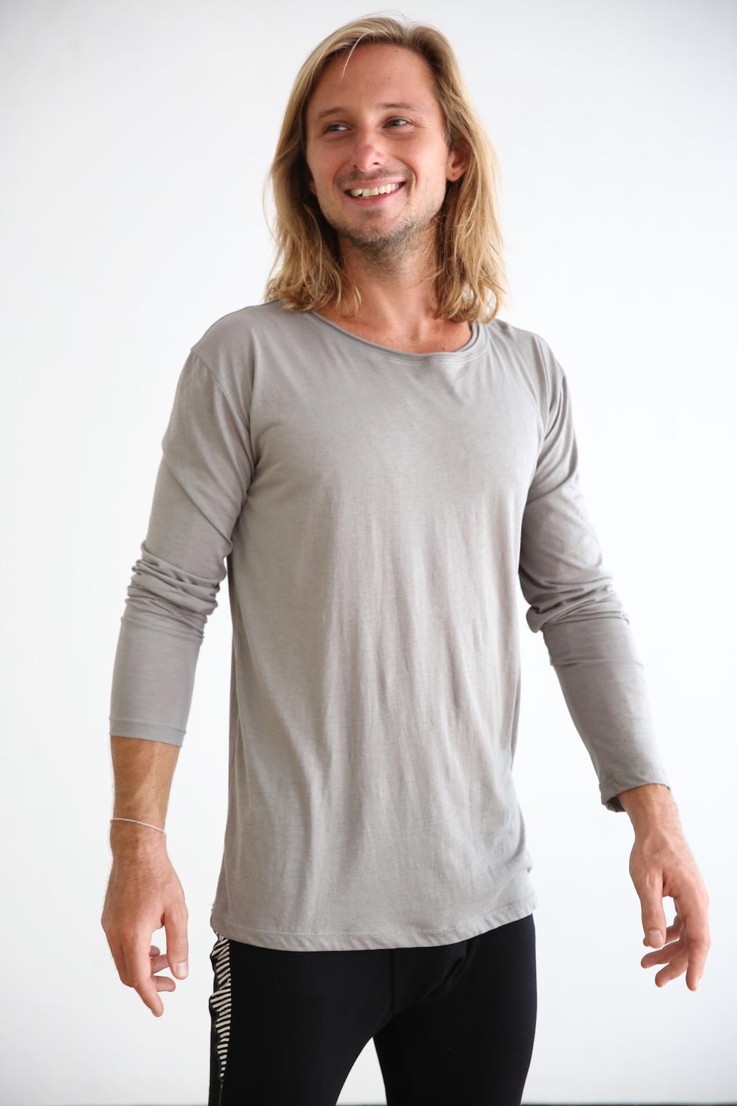 Mens Yoga Long Sleeve Shirts.